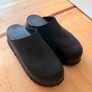 Bryr Chonk all black size 40